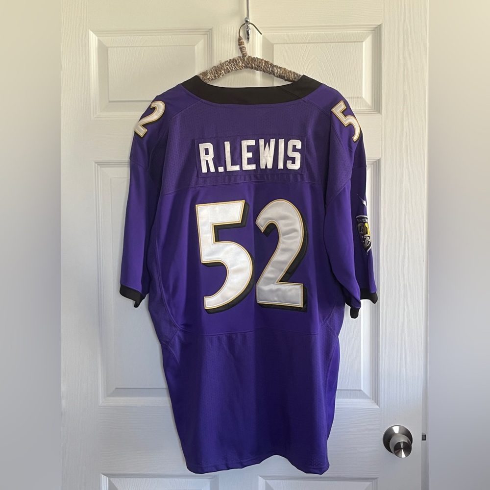 AUTHENTIC BALTIMORE RAVENS RAY
LEWIS #52 JERSEY - NIKE ON FIELD
PRO CUT MEN'S 56